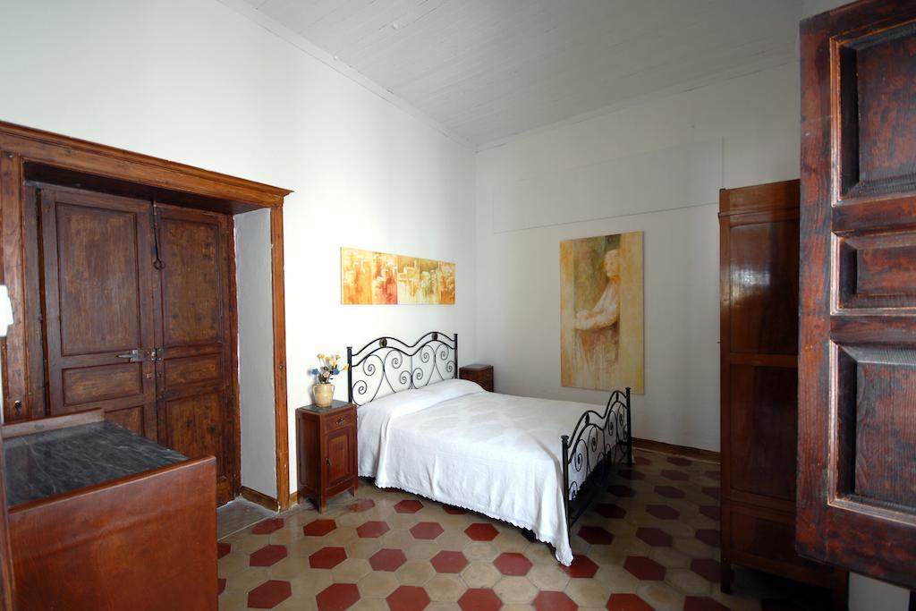 B & B Stillachiara Badolato Marina Bilik gambar
