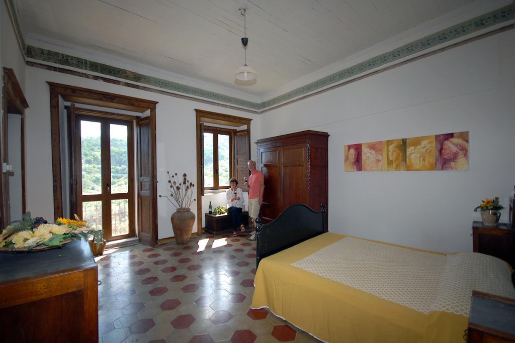 B & B Stillachiara Badolato Marina Bilik gambar